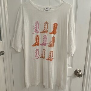 Princess Polly oversized graphic tee